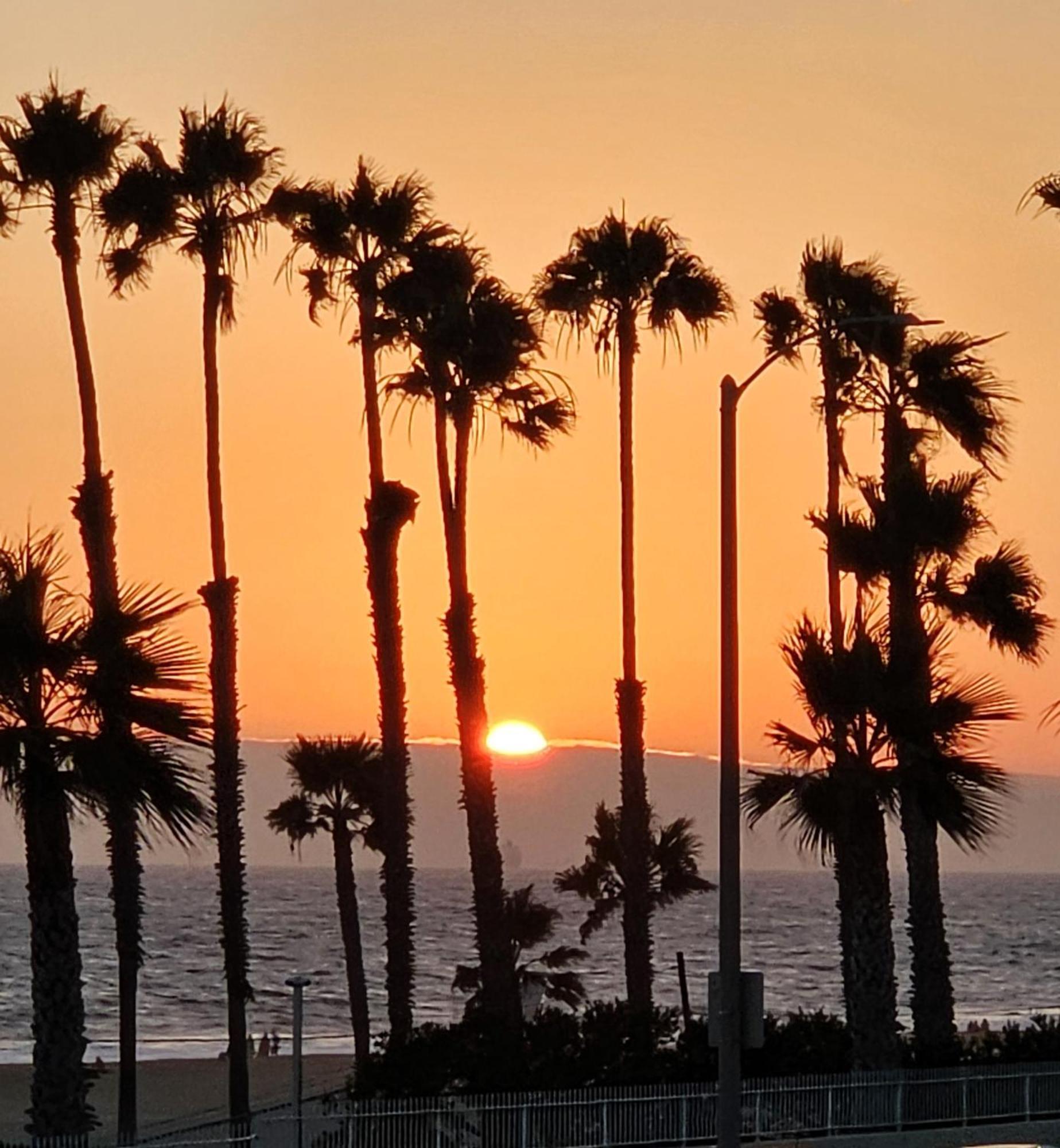 Huntington Surf Inn Huntington Beach Extérieur photo